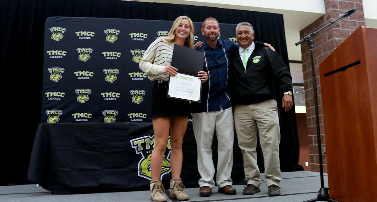 Shelby Shaffer receives her award.