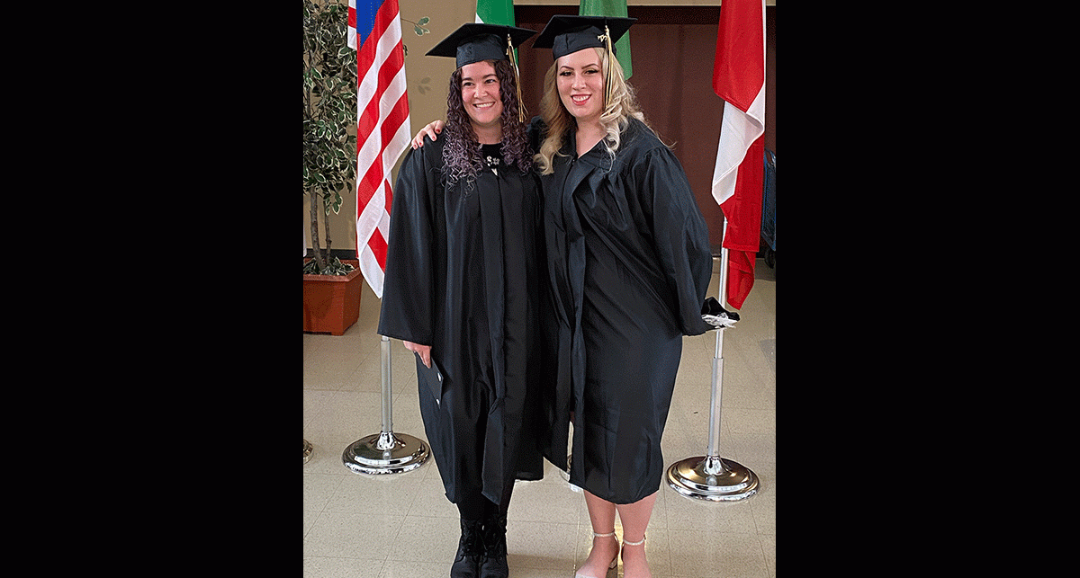 GAMT 3+1 graduates Megan Horner and Katelyn Brooke